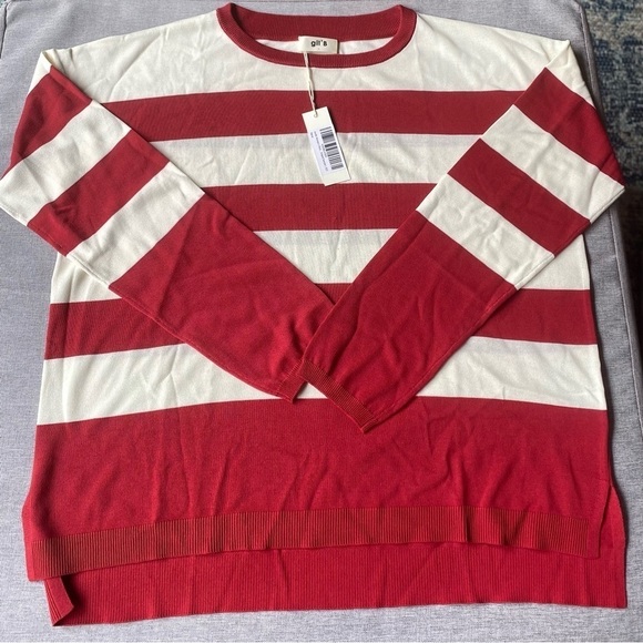 GIL'B Women's Viscose Mix Breton Lightweight Striped Shoulder Buttons Sweater - Picture 2 of 7